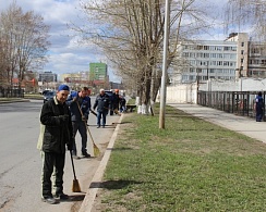 Работники МУП УИС приняли участие в четвертом общегородском субботнике