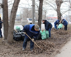 Сотрудники МУП УИС приняли участие в первом общегородском субботнике